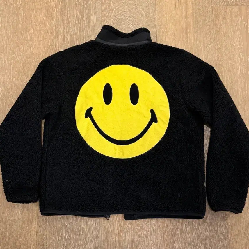 [BUNJANG] Chinatown Market Smile Fleece Jacket (Size S) / 차이나타운 마켓 스마일 플리스 자켓 S 사이즈