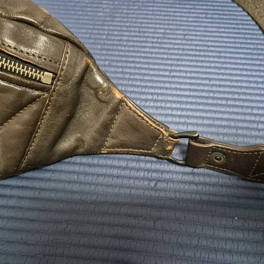 [BUNJANG] D.A.F.B.INE Hip Sack / 디아프바인 힙색