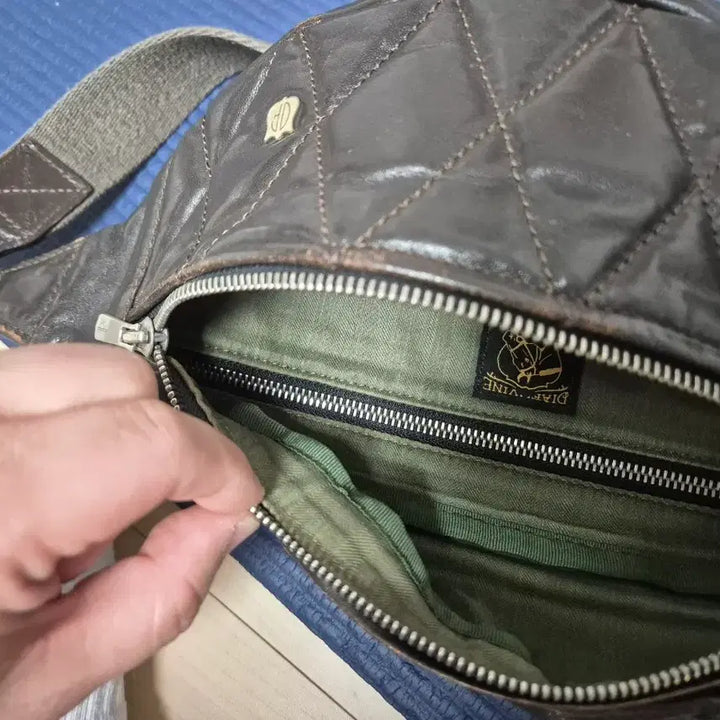 [BUNJANG] D.A.F.B.INE Hip Sack / 디아프바인 힙색