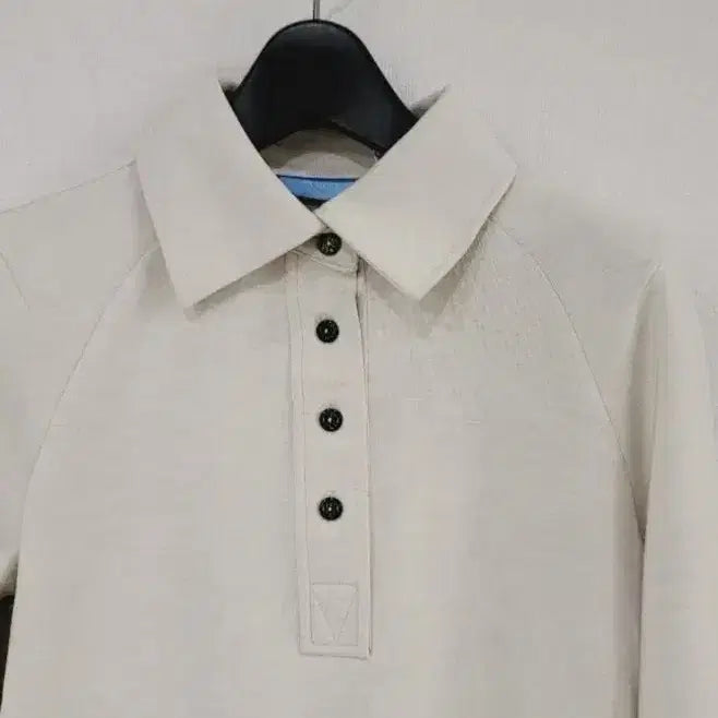 [SOLD OUT] 랑방 새상품 배색카라탑 85