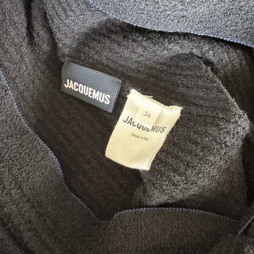 [BUNJANG] Jacquemus Knit Sleeveless Crop Top / 자크뮈스 Jacquemus 니트 슬리브리스 크롭탑 34 미시착 새상품