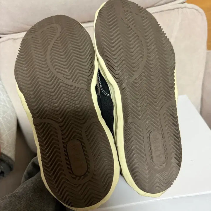 [BUNJANG] Mihara Yasuhiro Blakey Black Sneakers / 미하라 야스히로 블레이키 블랙 40사이즈