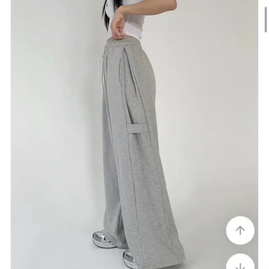 [BUNJANG] Vizzo Side Point Wide Training Pants / 비죠 사이드 포인트 와이드 트레이닝 팬츠