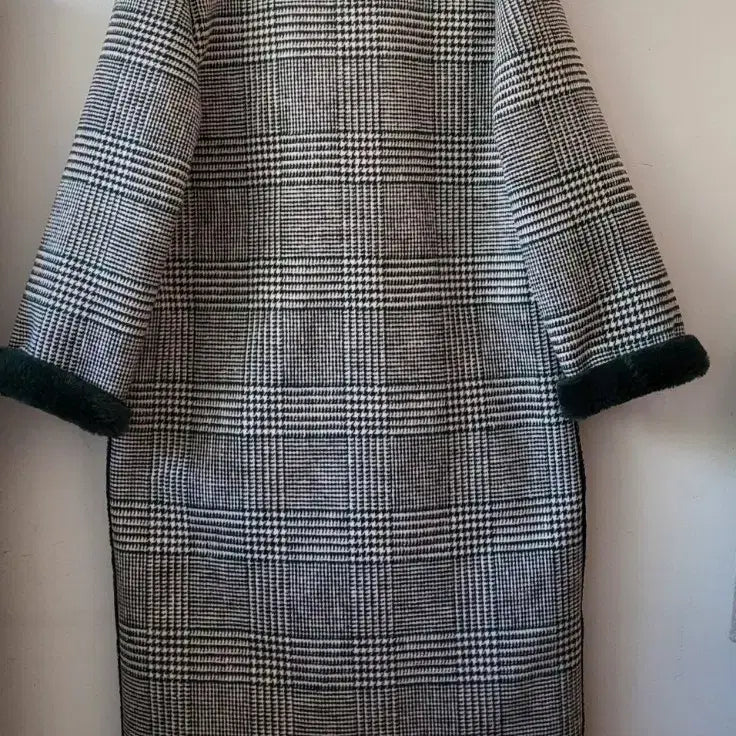 [SOLD OUT] 체크 롱 코트 그린 퍼 카라