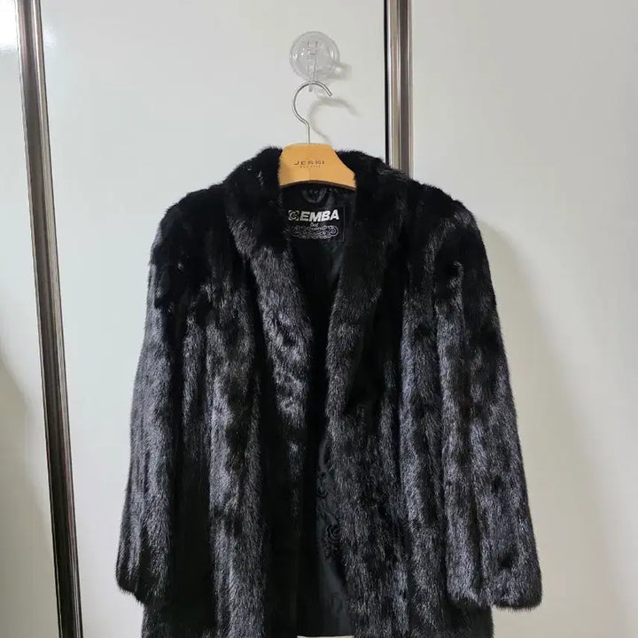 [BUNJANG] EMBA Mink Coat / EMBA 엠바 블랙 밍크 코트