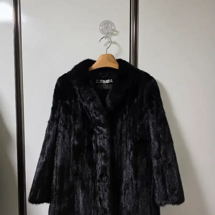 [BUNJANG] EMBA Mink Coat / EMBA 엠바 블랙 밍크 코트