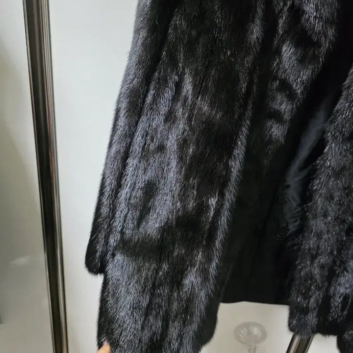 [BUNJANG] EMBA Mink Coat / EMBA 엠바 블랙 밍크 코트