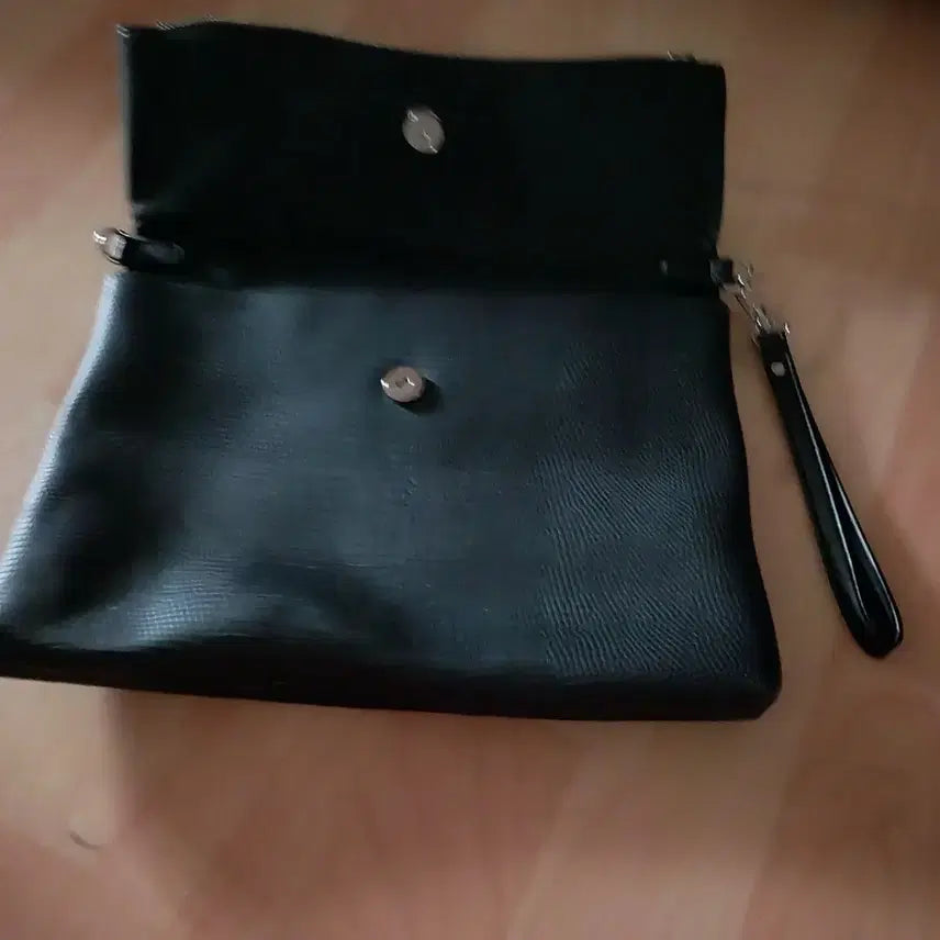 [BUNJANG] Black Leather Clutch Bag / 블랙 레더 클러치백 손가방