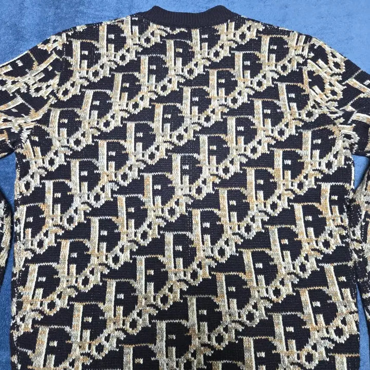 [BUNJANG] Dior Oblique Jacquard Knit / 디올 오블리크 자카드 니트 100 M