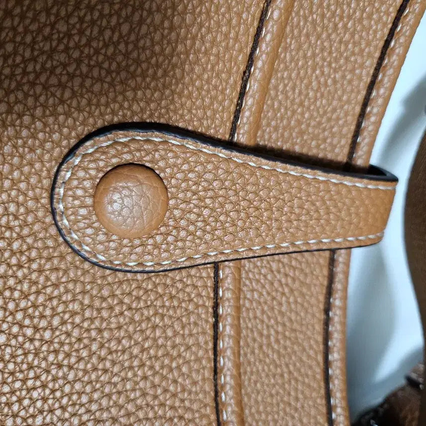 [BUNJANG] Tali Tote Crossbody Bag / 탈리 토트 크로스백(새거)