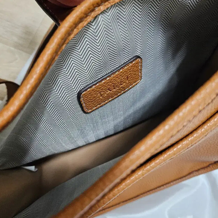 [BUNJANG] Tali Tote Crossbody Bag / 탈리 토트 크로스백(새거)