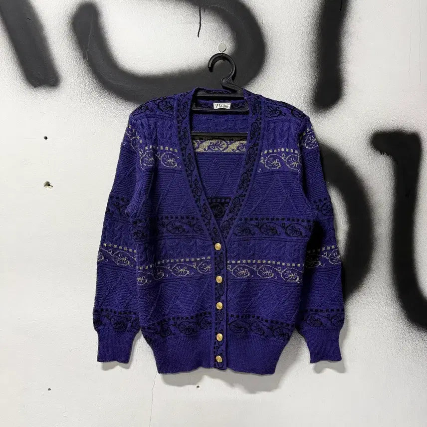 [BUNJANG] Vintage Baroque Gold Button Wool Blend Knit Cardigan / VTG 빈티지 울 혼방 바로크 금장 니트 가디건