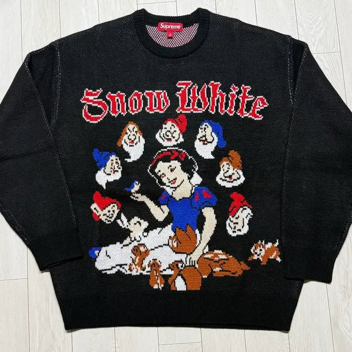 [BUNJANG] Supreme Snow White Knit L / 슈프림 스노우화이트 니트 L
