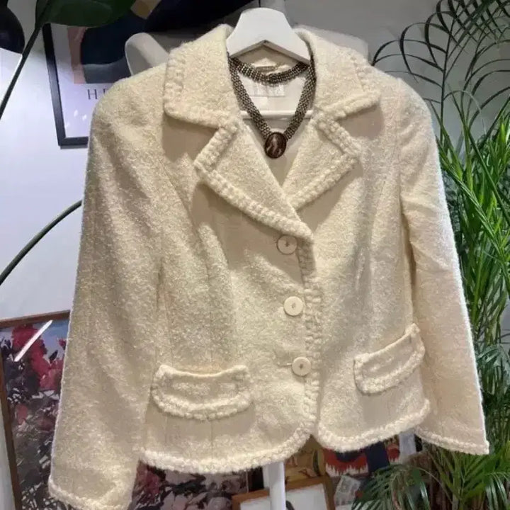 [BUNJANG] Harrods Ivory Boucle Tweed Jacket (S) / [Harrods] 헤롯 아이보리 부클 트위드 자켓 (S)