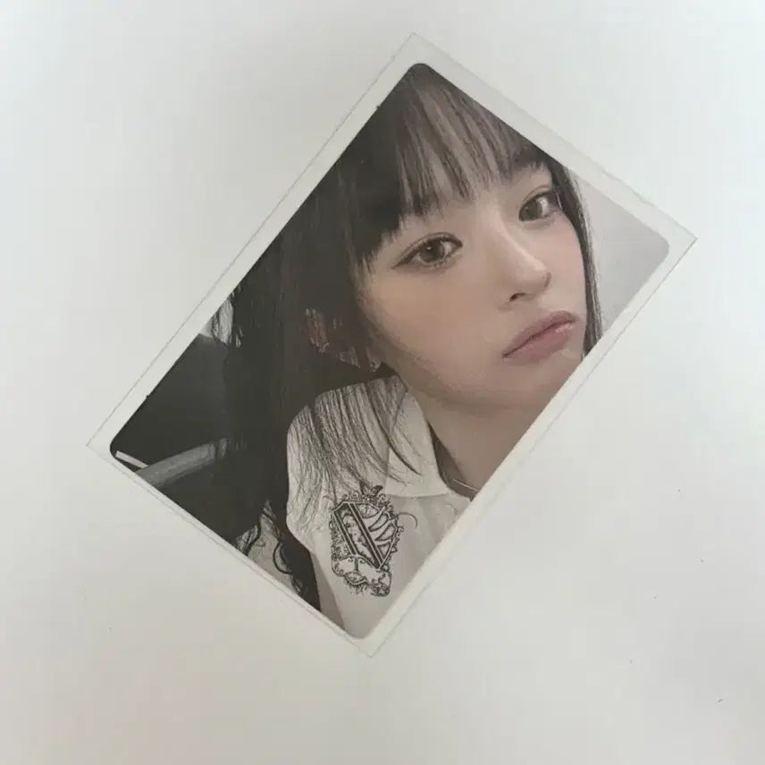 [SOLD OUT] 뉴진스 하니 겟업 앨범 위버스샵 특전 미공포 포토카드 포카