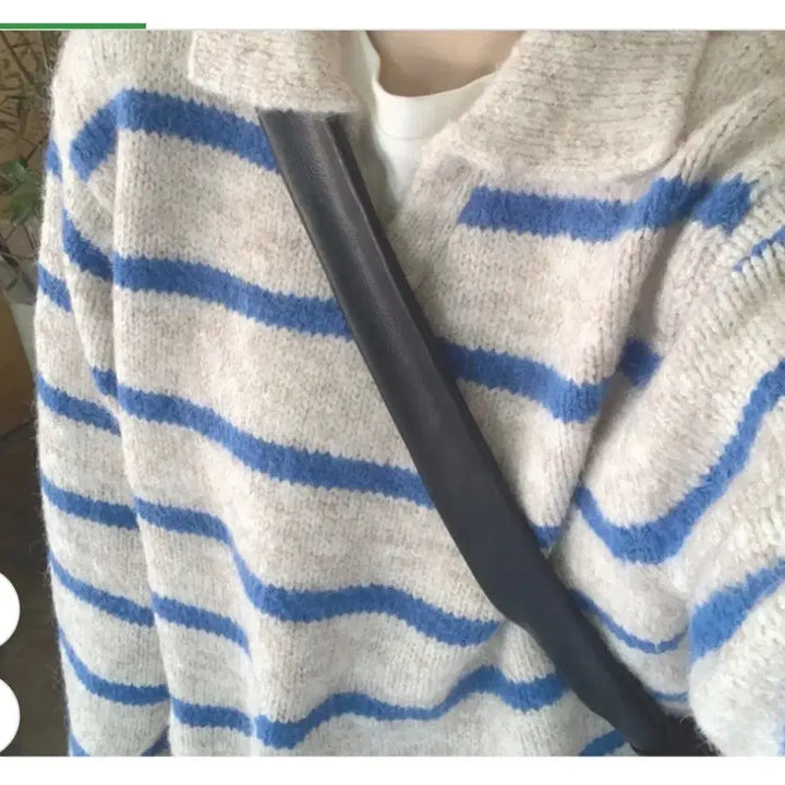 [BUNJANG] Stripe V-Neck Knit Top / @ 스트라이프 브이넥 니트 긴팔