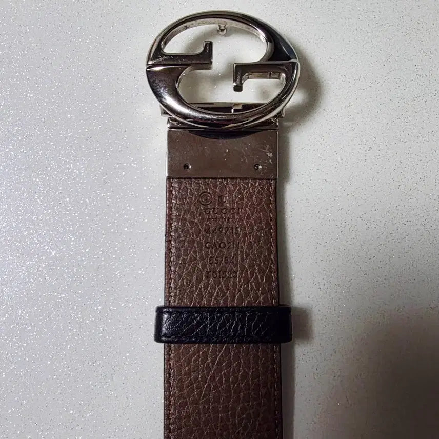 [BUNJANG] Gucci Leather Belt 85/34 (Authenticity Certificate) / 구찌 양면 가죽 벨트 85/34 폭4mm 공용 (정품 감정서)