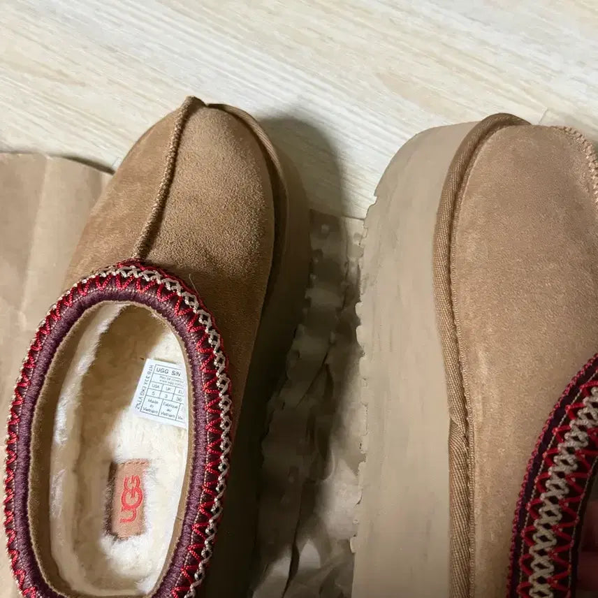 [BUNJANG] UGG Tazz 2 US Women's Boots / (3회착용) 미국 UGG 어그 타즈2 220