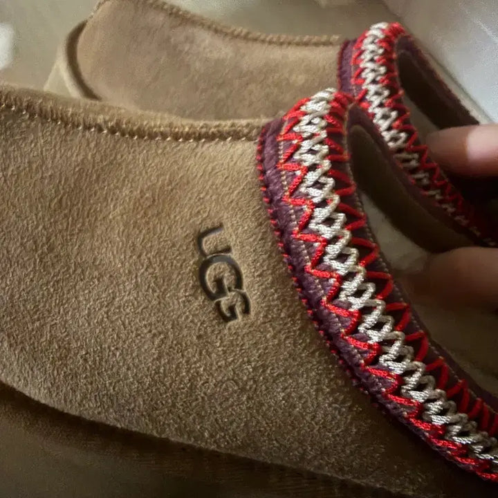 [BUNJANG] UGG Tazz 2 US Women's Boots / (3회착용) 미국 UGG 어그 타즈2 220