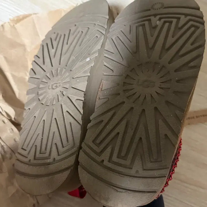 [BUNJANG] UGG Tazz 2 US Women's Boots / (3회착용) 미국 UGG 어그 타즈2 220