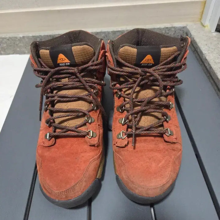 [BUNJANG] Nike SB Dunk High Poler Stuff Sneakers / 폴러스터프 x 나이키SB 덩크 하이 275mm