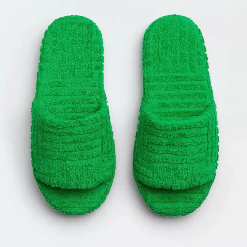 [SOLD OUT] 보테가 리조트 스폰지 그래스 42(265~270)