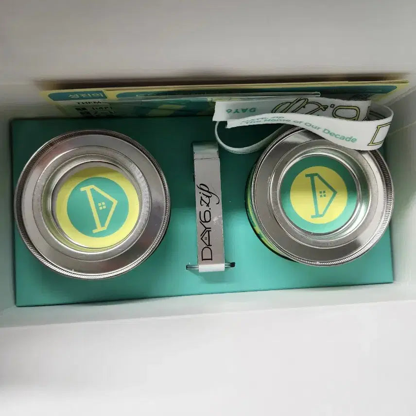 [BUNJANG] Day6 10th Anniversary Popup Candle Gift Set Dowoon Don Carabiner / 데이식스 10주년 팝업 캔들 기프트 데이식스집 도운 돈 카라비너