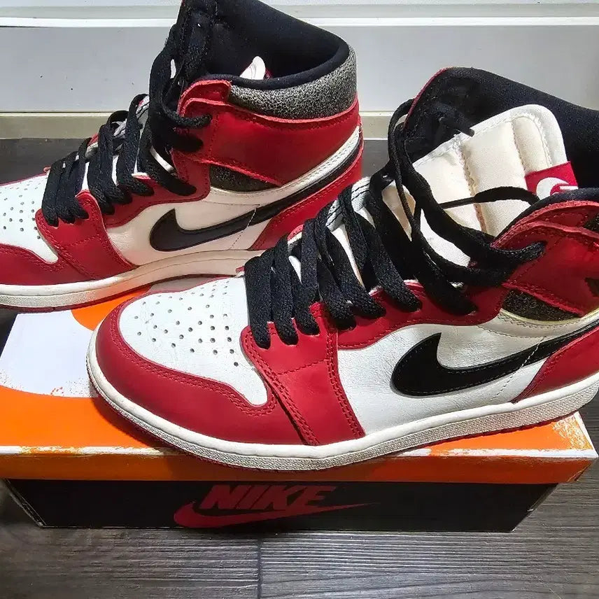[BUNJANG] Nike Jordan 1 Retro High OG Chicago Sneakers / 실착30분) 260 조던 1 레트로 하이 OG 시카고 260