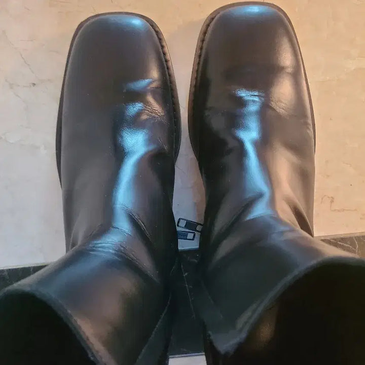 [BUNJANG] Romanticmove Minimal Square Toe Zip-up Boots (Size 260) / 로맨틱무브 미니멀 스퀘어토 집업 부츠 260 판매합니다