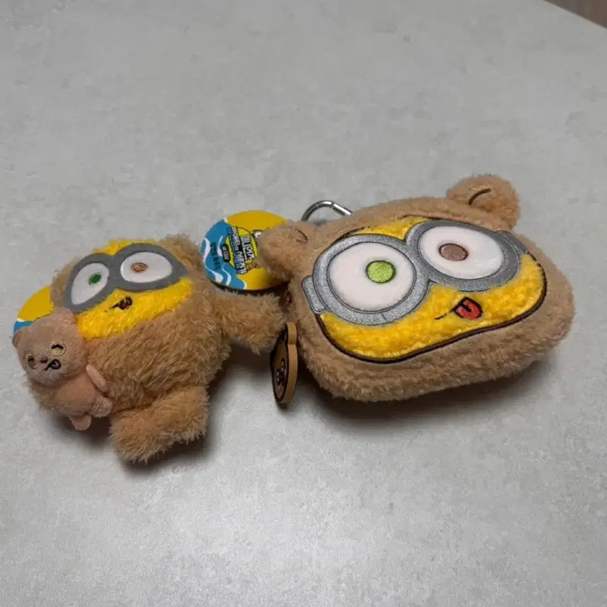[BUNJANG] CGV Minions Bob &amp; Tim Collaboration Keychain &amp; Pouch / CGVX미니언즈 밥앤팀콜라보 키링&amp;파우치