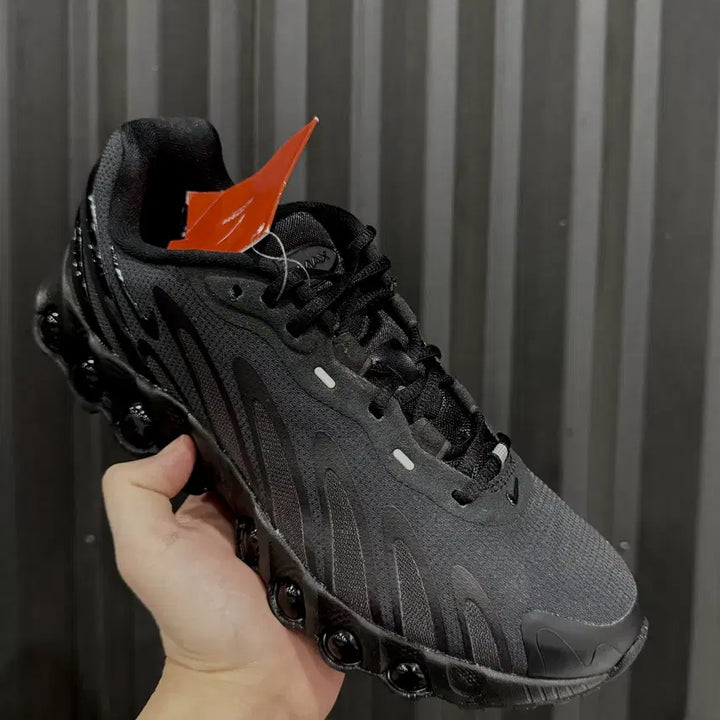 [BUNJANG] Nike Air Max Dn8 Black Anthracite Sneakers / (250)(새상품)나이키 에어맥스 Dn8 블랙 앤트러사이드 올검