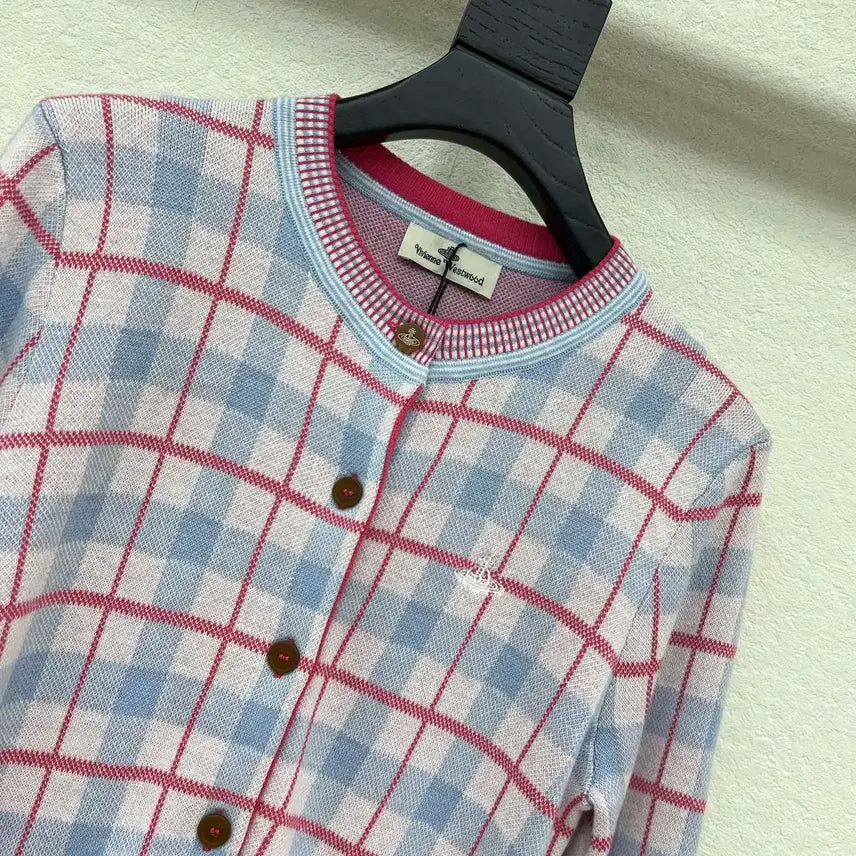 [BUNJANG] Vivienne Westwood Checkered Cardigan / 비비안웨스트우드 가디건  핑크 체크 자수 스몰로고 봄 여성