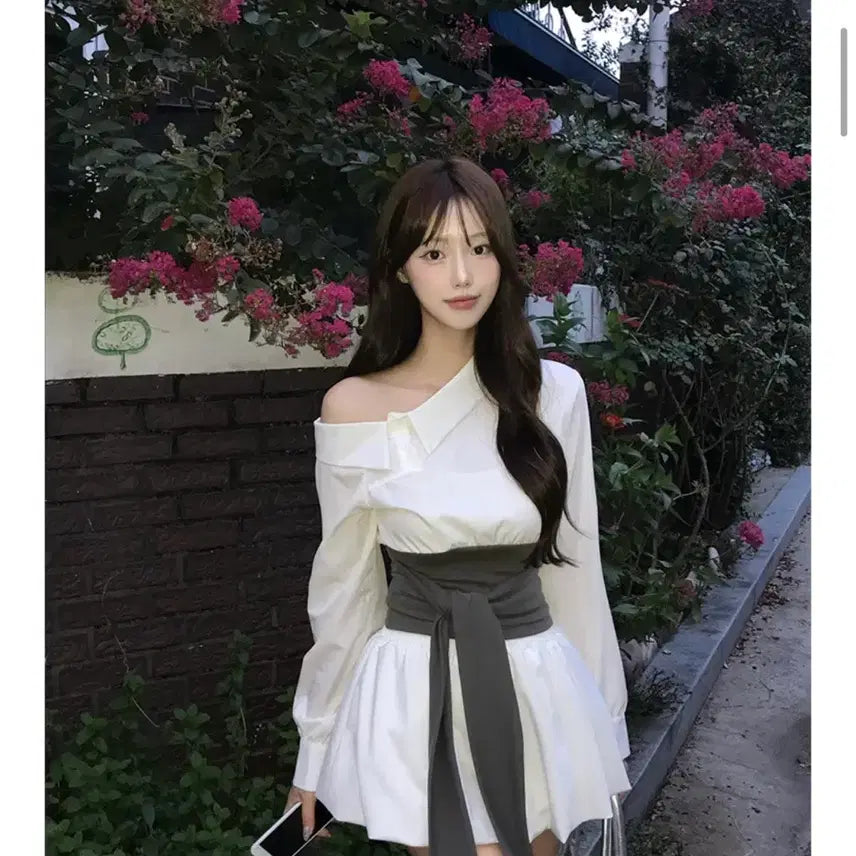 [BUNJANG] Off-Shoulder Ribbon Balloon Two-Piece Set / 오프숄더 셔츠 리본 벌룬 투피스