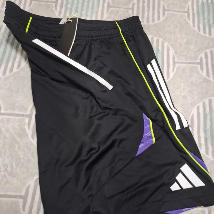 [BUNJANG] Adidas Training Shorts / 아디다스 트레이닝 반바지