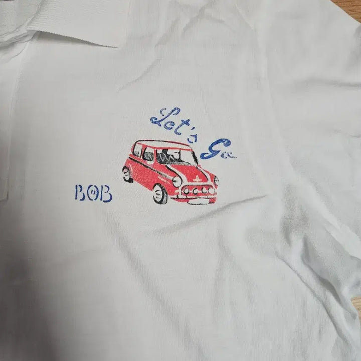 [BUNJANG] BOB White Short Sleeve Polo Shirt / BOB 화이트 반팔 카라티 프린팅