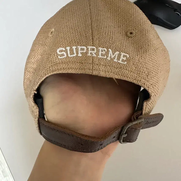 [BUNJANG] Supreme Raffia S Logo 6-Panel Cap / (급처)슈프림 s로고 캡Raffia S Logo 6-PanelNatura