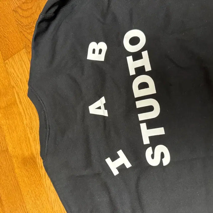 [BUNJANG] M IAB Studio Black T-shirt / [M] 아이앱 스튜디오 반팔 블랙