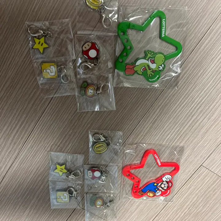 [BUNJANG] Lotteria Super Mario Carabiner 12-Piece Set / 롯데리아 슈퍼마리오 한정판 카라비너 총 12종 세트