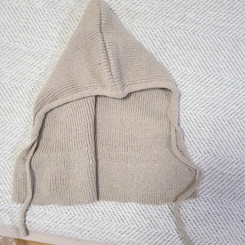 [BUNJANG] Knit Balaclava Ivory Button Hat / 니트 바라클라바 모자 아이보리 버튼