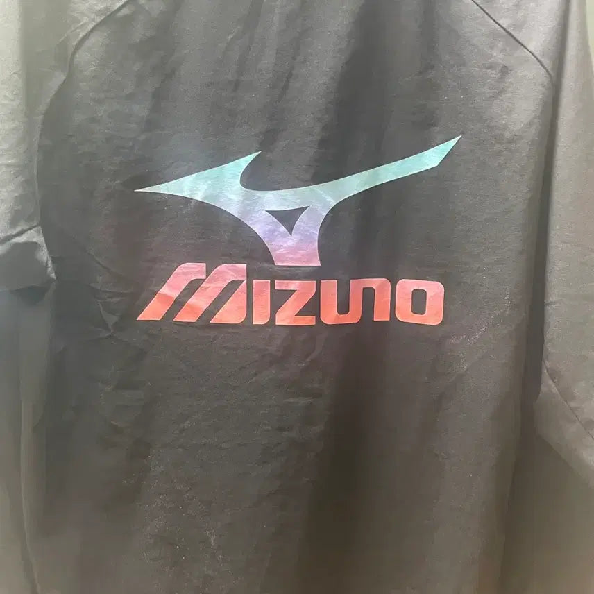 [BUNJANG] Mizuno Lightweight Windbreaker Hoodie / 미즈노 얇은 후드티 바람막이