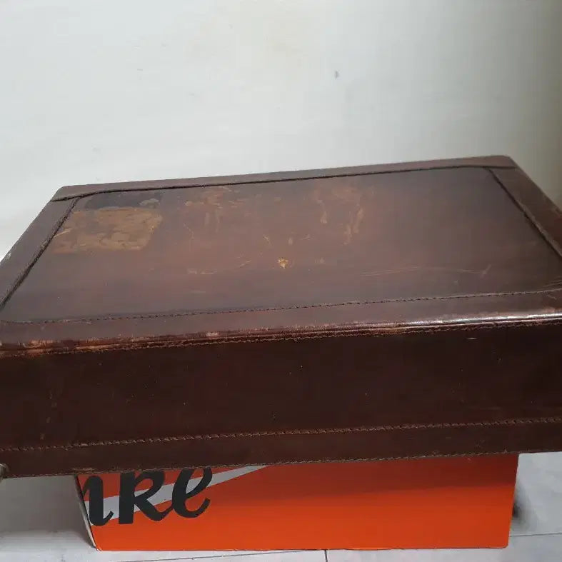 [BUNJANG] Tontart Brown Leather Briefcase / 빈티지 가죽가방 톤가트 브라운 가죽가방 Brief/Laptop Case