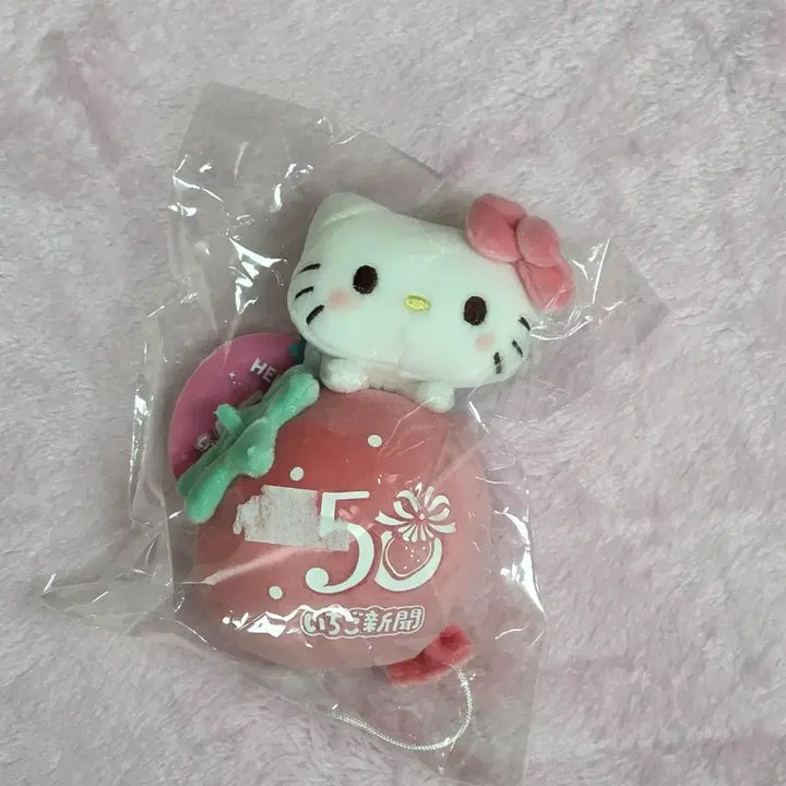 [BUNJANG] Sanrio Hello Kitty Keyring / 산리오 이치고시리즈 헬로키티 키링(~25일까지 마지막 무배)