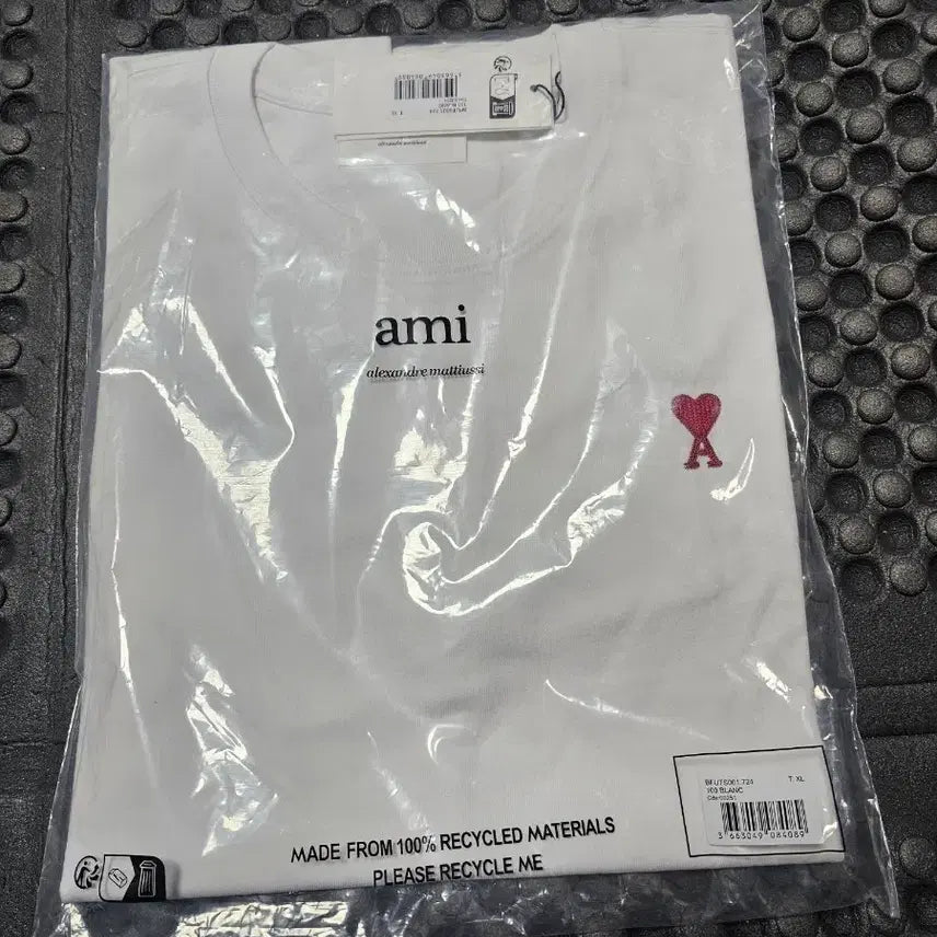 [SOLD OUT] 아미 하트 로고 반팔 티셔츠 화이트xl