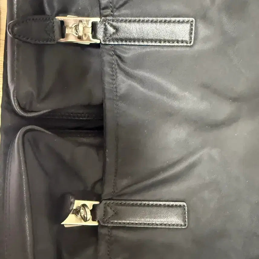 [BUNJANG] Vunque Hey Double Pocket Shoulder Medium / 분크 헤이 더블 포켓 숄더 미듐