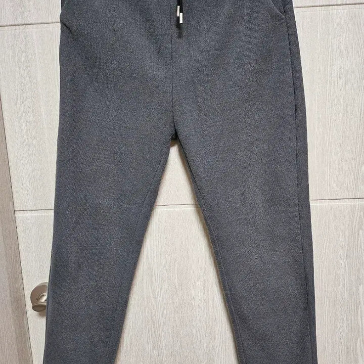 [BUNJANG] Charcoal Fleece Lined Training Pants / 기모 안감 차콜 트레이닝 바지