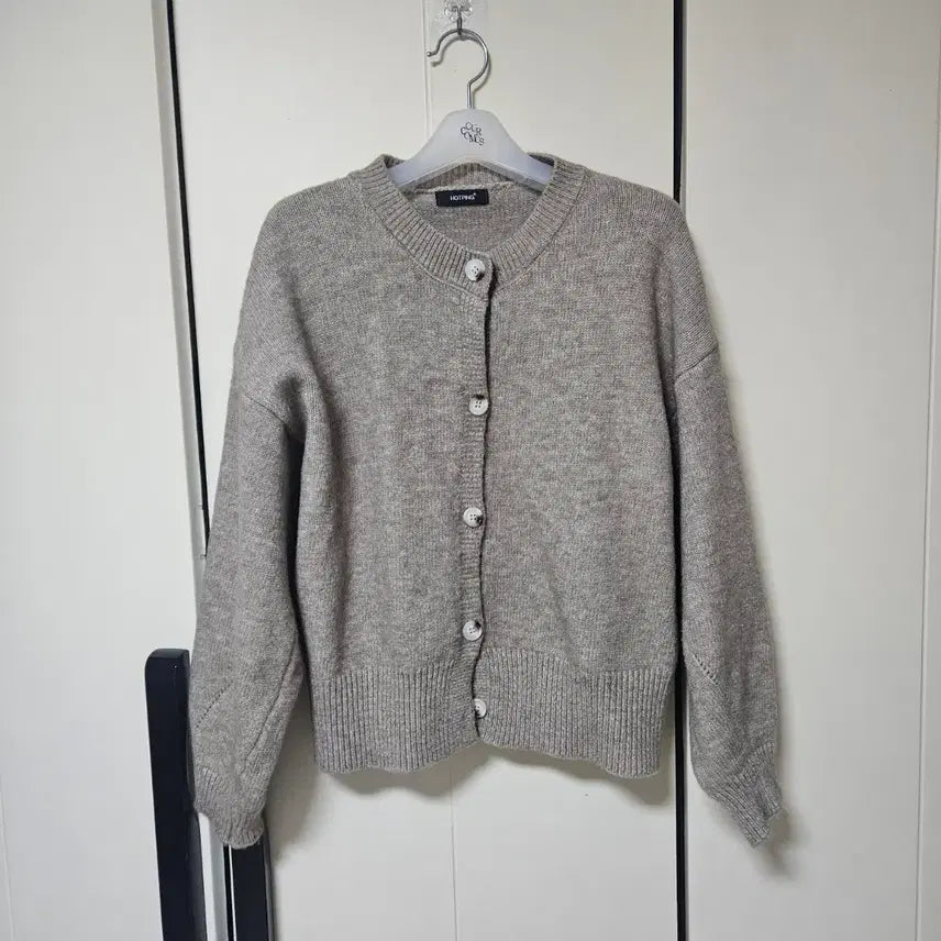 [BUNJANG] Round Neck Cardigan / 모카 베이지 라운드넥 도톰 가디건