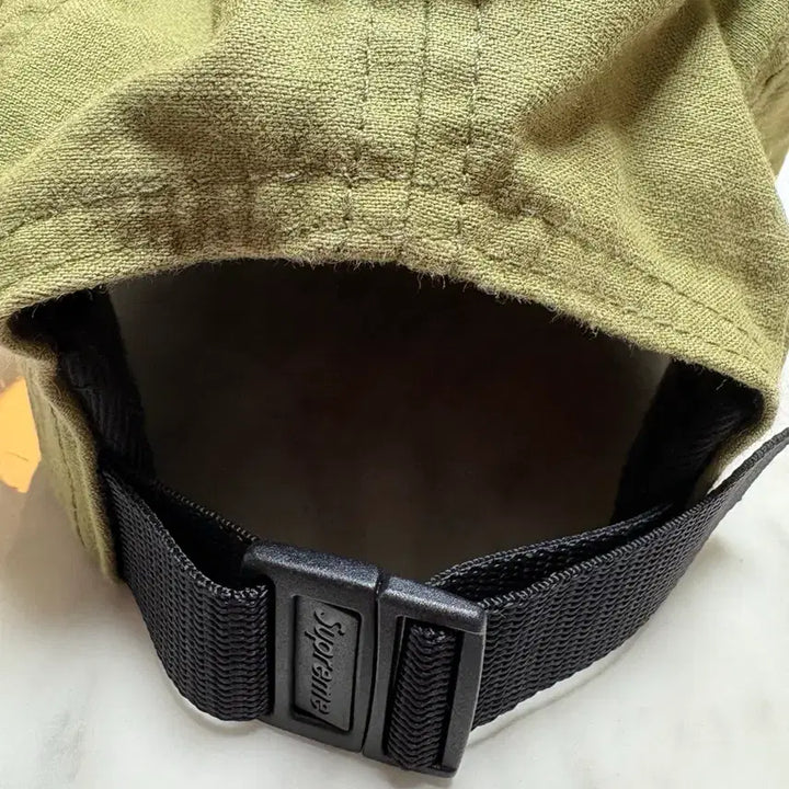 [BUNJANG] Supreme Arabic Logo Camp Cap Olive / 슈프림 아라비아 로고 캠프 캡 올리브 23FW