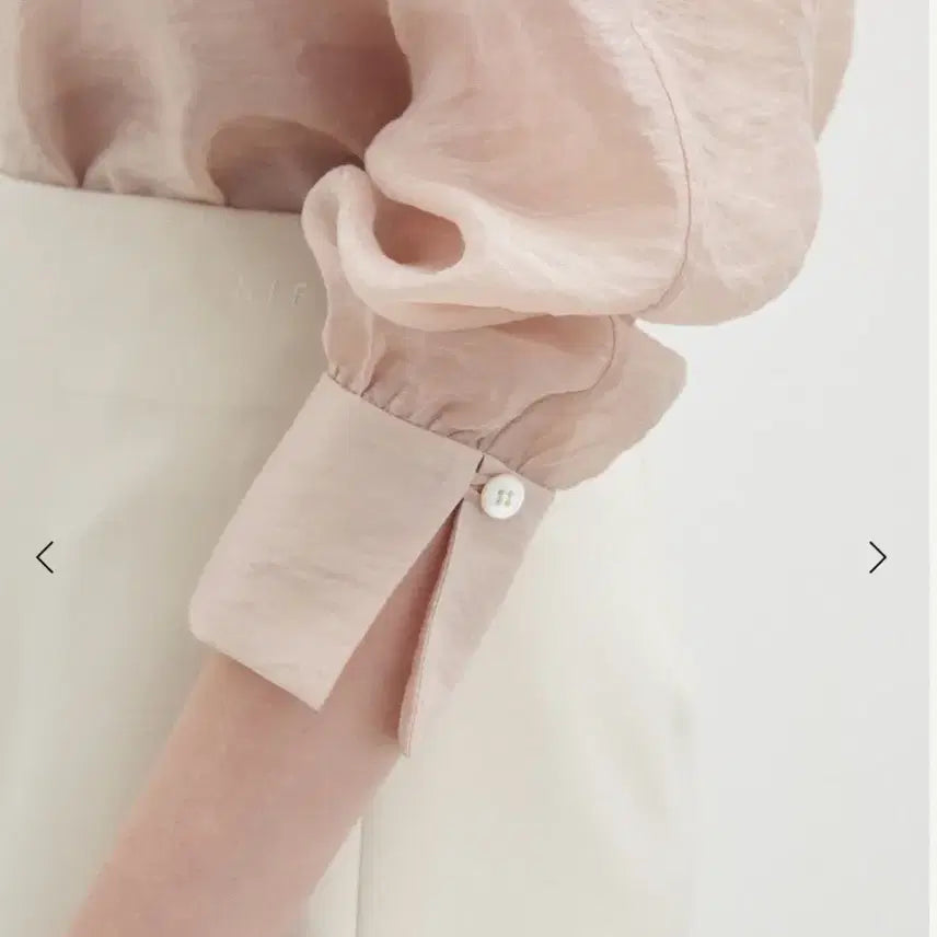 [BUNJANG] Sie Arne Sheer Blouse Misty Rose / sie시에 아르네 시어 블라우스 미스티로즈 택달린 새상품