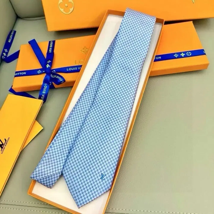 [BUNJANG] Louis Vuitton Tie - New / 루이비통 넥타이