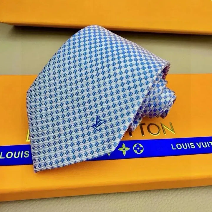 [BUNJANG] Louis Vuitton Tie - New / 루이비통 넥타이